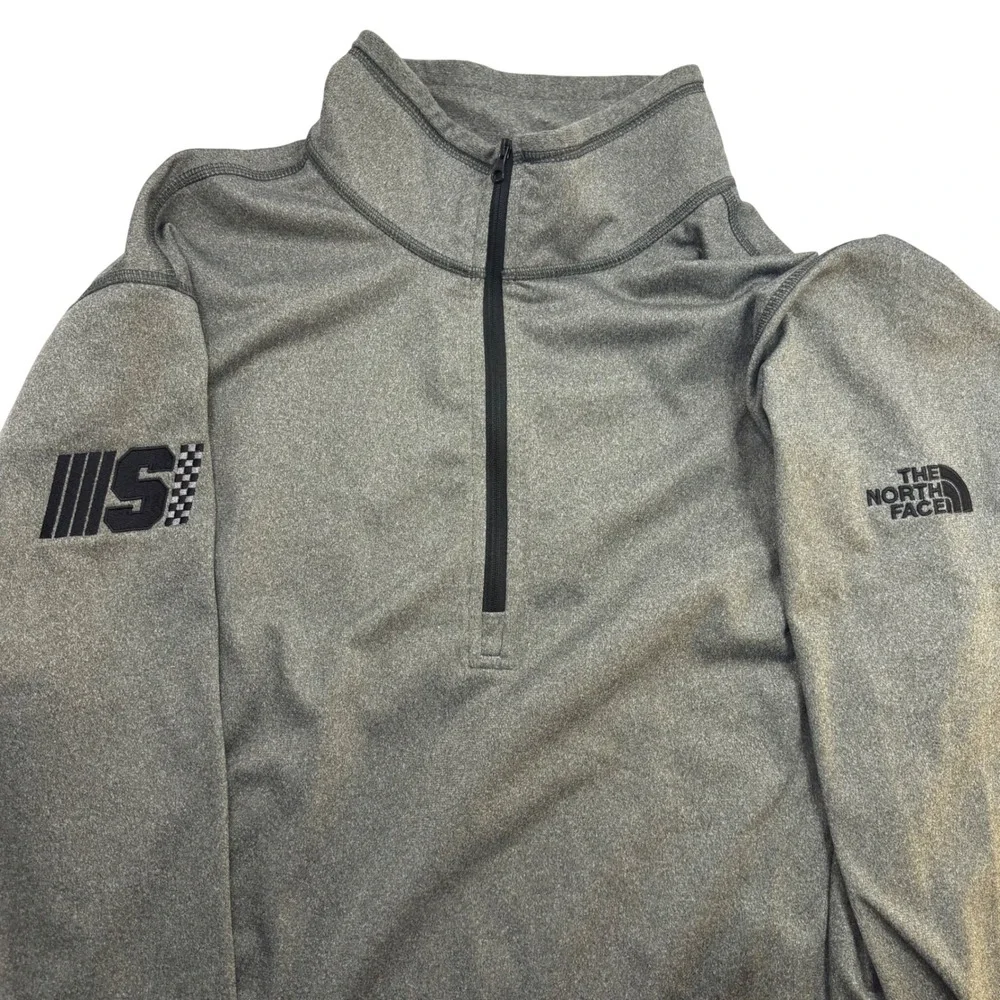 The North Face Mens XL Quarter Zip Pullover Heather Gray Performance‎ Shirt